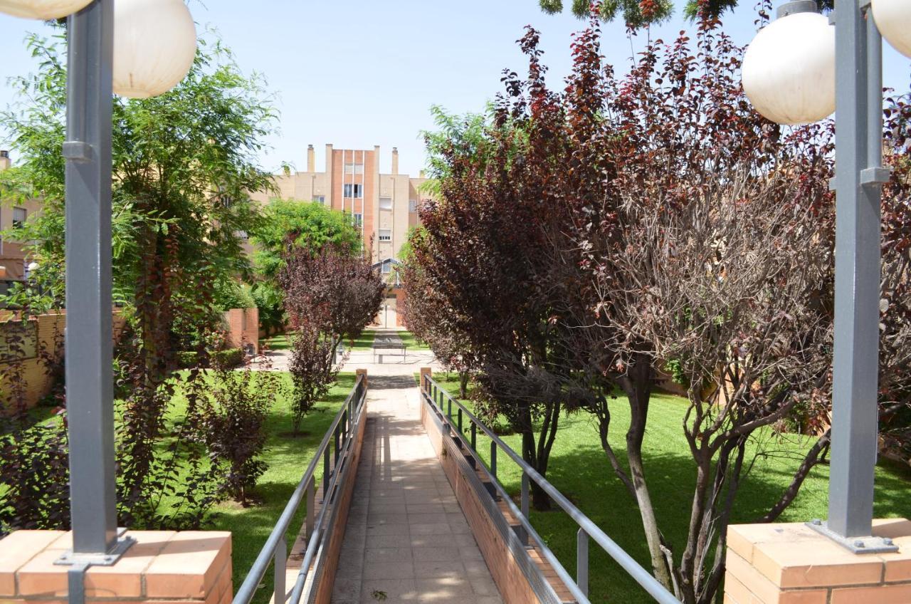 Apartamento Reformado Parking Gratis Sevilha Exterior foto