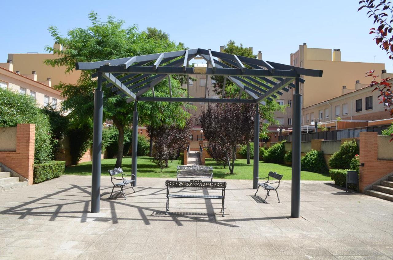 Apartamento Reformado Parking Gratis Sevilha Exterior foto